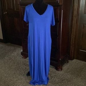 Women’s Maxi Dress